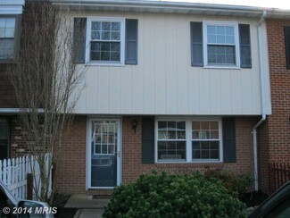 8600 Ashby Ct, Marshall, VA 20115