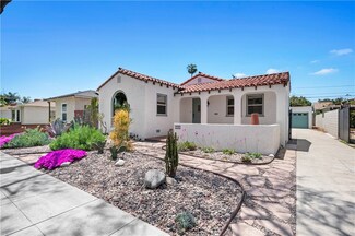 2143 Golden Ave, Long Beach, CA 90806