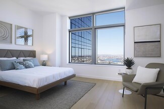 3 Court Square Unit 5607, Long Island City, NY 11101