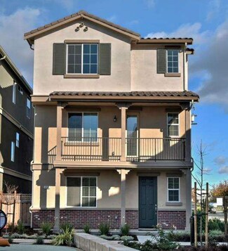 116 Orchard Cir, Hayward, CA 94544