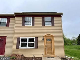418 Dohner Dr, Lancaster, PA 17602