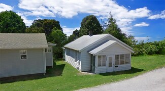 1134 Seiler St, Alton, IL 62002
