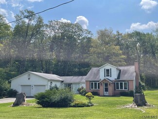 1792 Shawnee Rd, Sidman, PA 15955