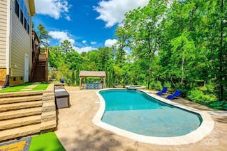 288 Ridge Reserve Dr, Lake Wylie, SC 29710