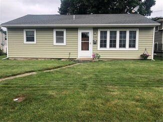 230 Fairview Ave, Wind Gap, PA 18091