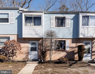 6027 Hoover Dr, Mays Landing, NJ 08330