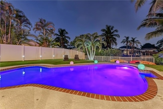 3351 NE 17th Way, Oakland Park, FL 33334