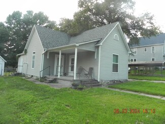 316 1st St, Mokane, MO 65059