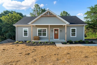 361 C W Jones Rd, Scottsville, KY 42164
