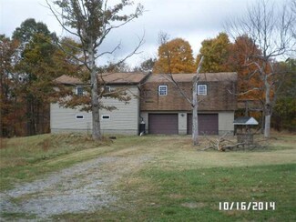 184 Darlene Dr, Clarksburg, PA 15725