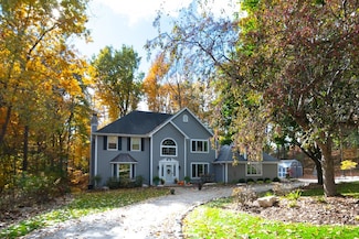 4551 Choctaw Trail, Green Bay, WI 54313
