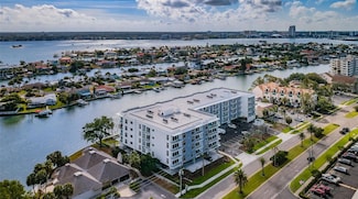 415 Island Way Unit 205, Clearwater Beach, FL 33767