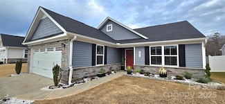 2274 Hemming Way, Boiling Springs, SC 29316