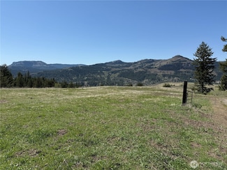 26 Grandview Rd, Curlew, WA 99118