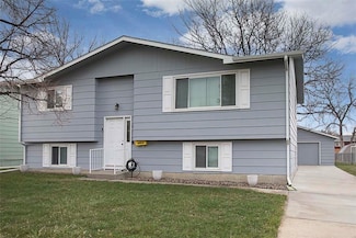 709 8th Ave, Laurel, MT 59044