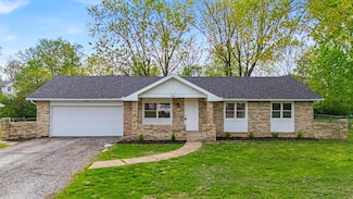 2609 Paula Dr, West Plains, MO 65775