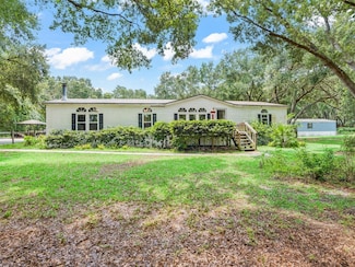 17090 SE 173rd Terrace Rd, Weirsdale, FL 32195