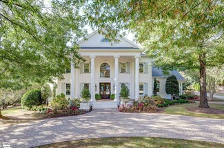 4 White Crescent Ln, Simpsonville, SC 29681