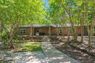 5967 Piper Ln, College Station, TX 77845