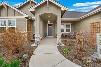 1111 N Cygnus Way, Star, ID 83669