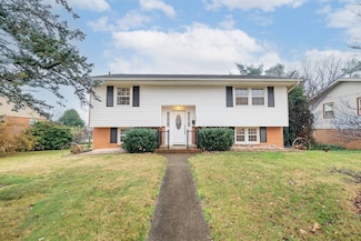 904 Dogwood Cir, Waynesboro, VA 22980