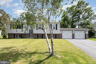 5071 Carrollton Dr, Harrisburg, PA 17112