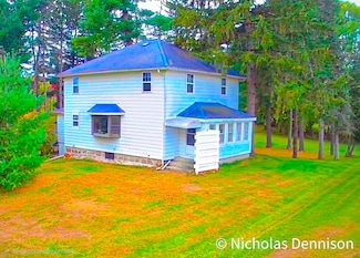 7072 N River Hwy, Grand Ledge, MI 48837