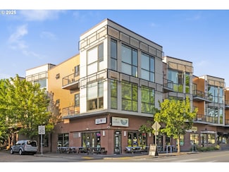838 SE 38th Ave Unit 310, Portland, OR 97214