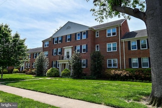 1303 Belle View Blvd Unit B1, Alexandria, VA 22307