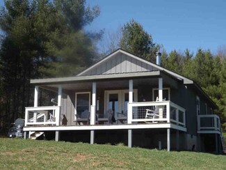 1070 Kyle Weeks Rd SW, Willis, VA 24380