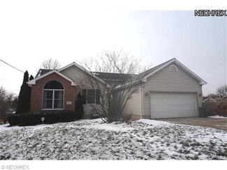 1201 Meadowbrook Rd SW, Massillon, OH 44647
