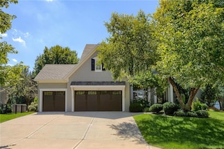 14724 Maple St, Overland Park, KS 66223