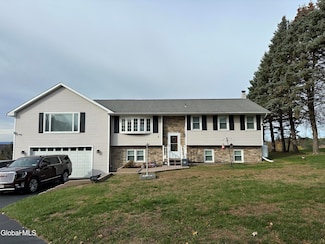23 Geiser Rd, Wynantskill, NY 12198