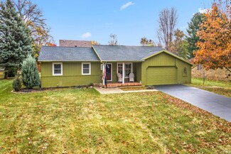 682 Dogwood Ln, Warsaw, IN 46582