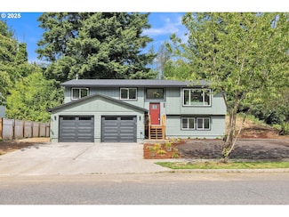 37465 Dubarko Rd, Sandy, OR 97055
