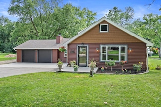 W378S5089 W Pretty Lake Rd, Dousman, WI 53118