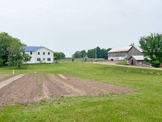 N8321 Knitt Rd, Larrabee, WI 54929