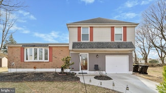 6330 Plumly Cir, Bensalem, PA 19020