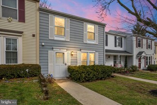 5 James Cubberly Ct, Trenton, NJ 08610