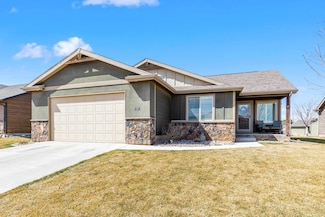 6213 Dunsmore Rd, Rapid City, SD 57702