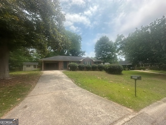 3053 Menlo Park Dr, Rex, GA 30273