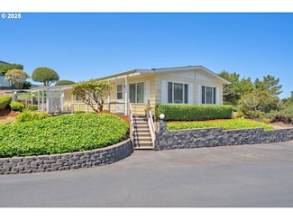 1601 Rhododendron Dr Unit 558, Florence, OR 97439