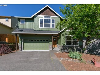 79 Warm Springs Dr, Cascade Locks, OR 97014