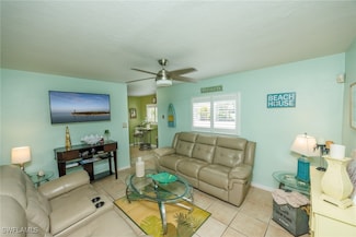 8127 Country Rd Unit 106, Fort Myers, FL 33919