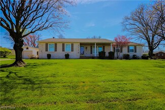 2110 Edmar St, Louisville, OH 44641