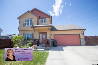810 S 3rd, Mills, WY 82604