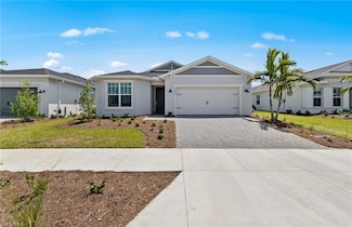 604 Oasis Lake Place, Lehigh Acres, FL 33936