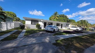 525 NE 132nd Terrace Unit 525 y 526, North Miami, FL 33161