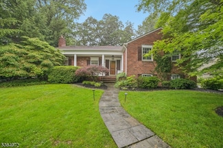 87 Addison Dr, Short Hills, NJ 07078