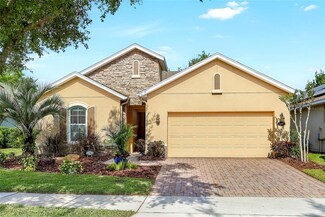 1386 Hazeldene Manor, Deland, FL 32724